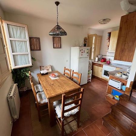Apartamento Las Martas 柯米拉斯 外观 照片