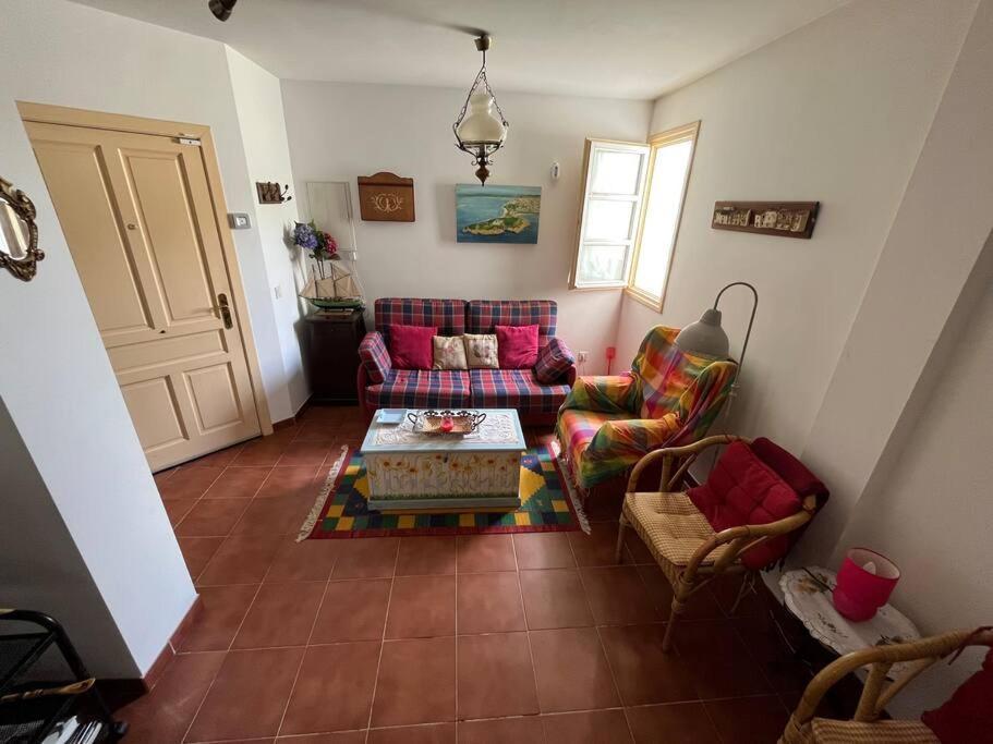 Apartamento Las Martas 柯米拉斯 外观 照片